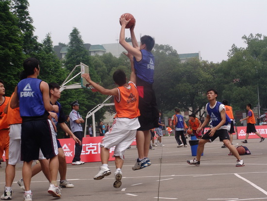 直接撞飞对 直接撞飞对