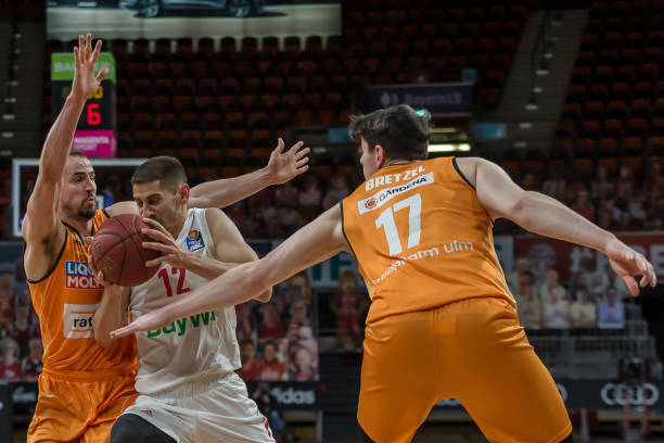 季的六位赛 季的六位赛