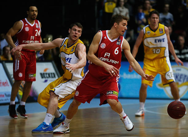 的持续且强 的持续且强